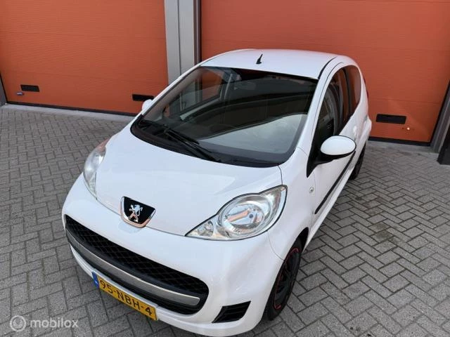 Hoofdafbeelding Peugeot 107