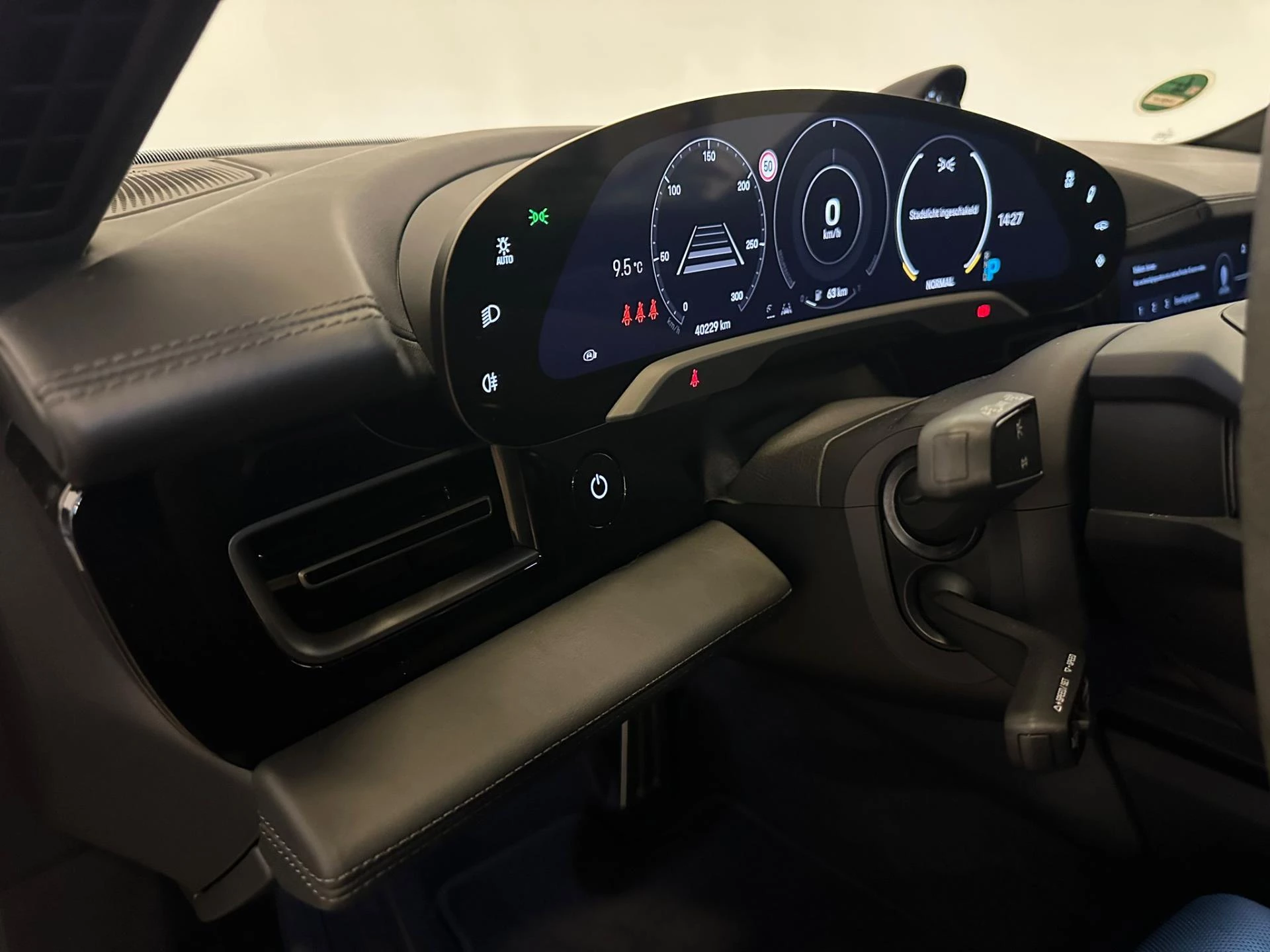 Hoofdafbeelding Porsche Taycan