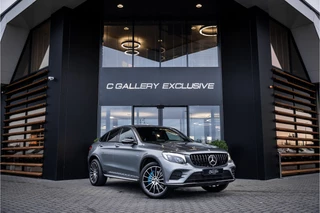 Hoofdafbeelding Mercedes-Benz GLC Mercedes-Benz GLC Coupé GLC 350e 4MATIC Edition 1 - AMG Line | Panorama | Burmester | 360 Camera