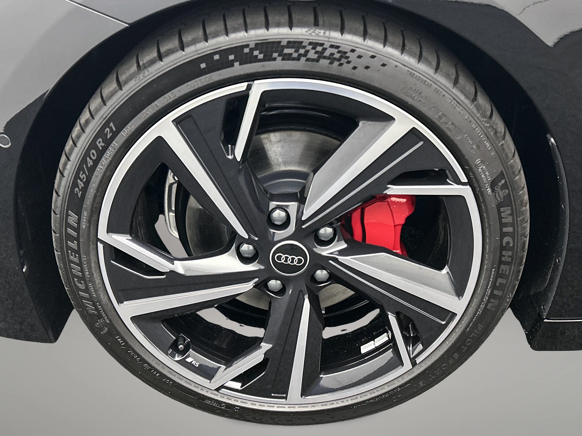 Hoofdafbeelding Audi A6 Avant e-tron