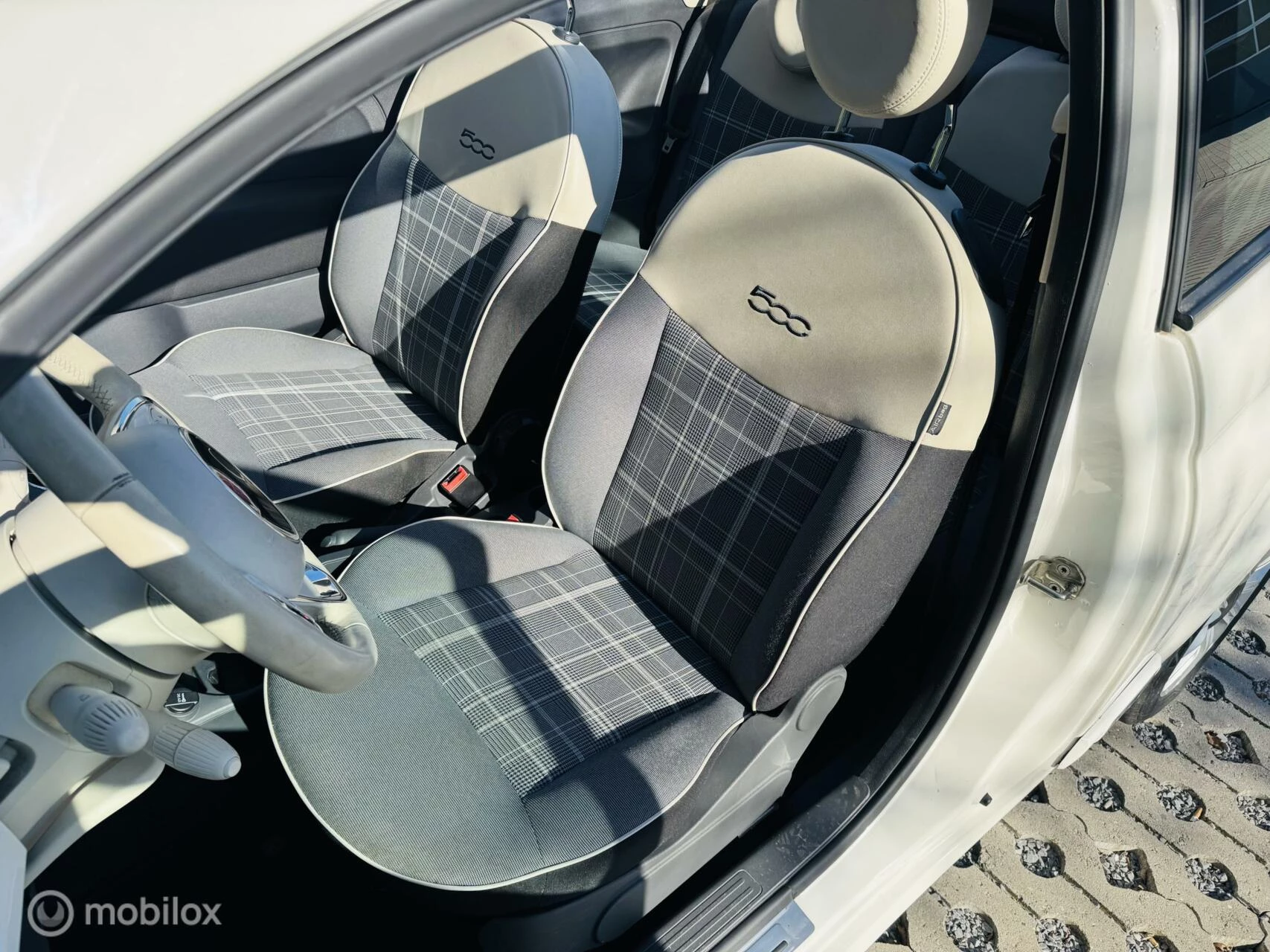 Hoofdafbeelding Fiat 500C