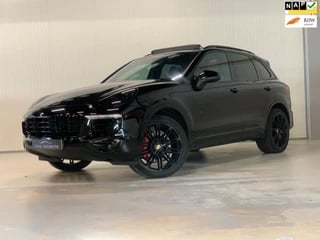 Porsche Cayenne 3.0 D | BLACK PACK | PANO | KLEPPENSYSTEEM | RODE GORDELS