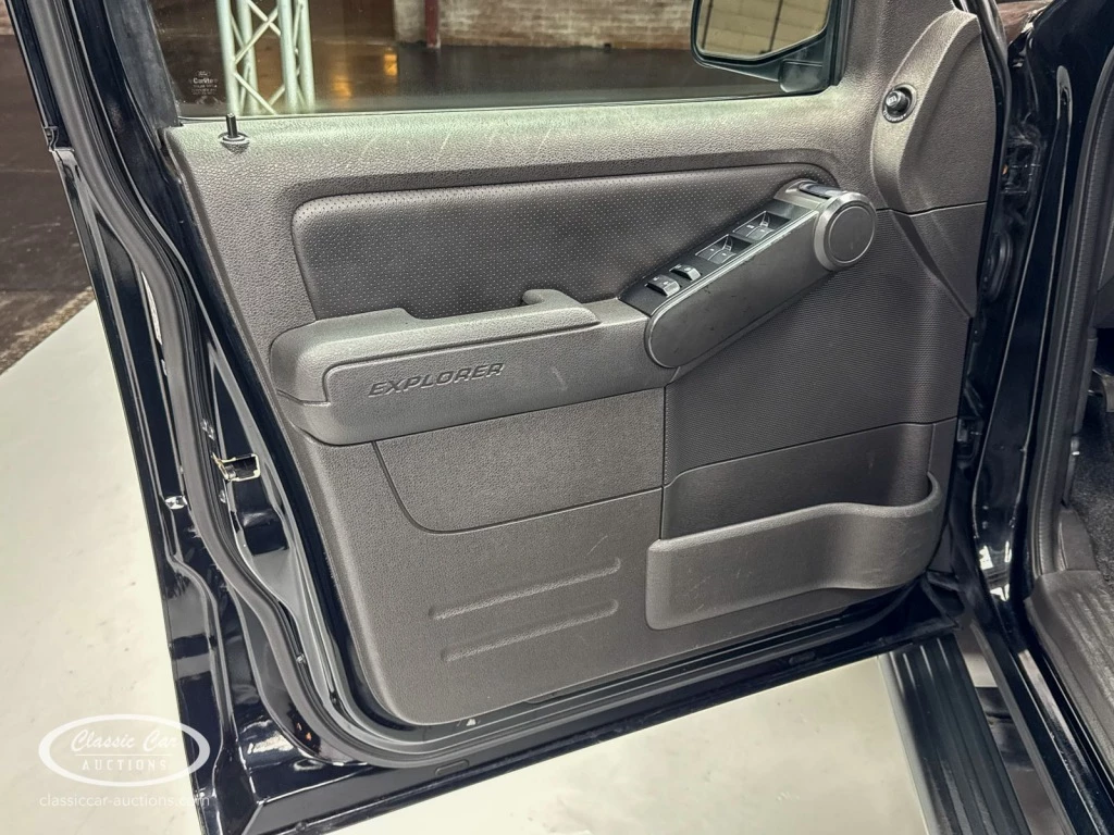 Hoofdafbeelding Ford Explorer