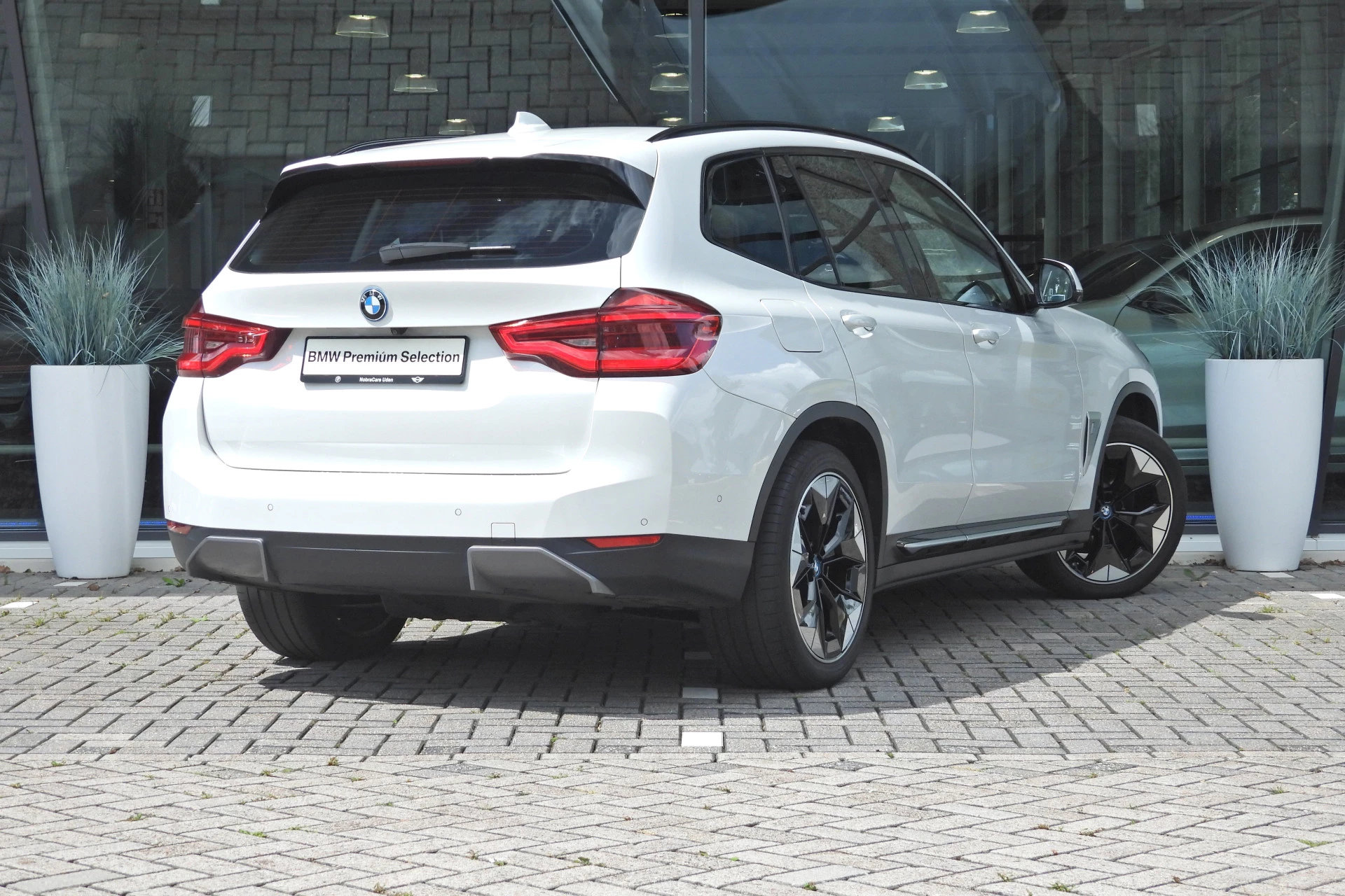 Hoofdafbeelding BMW iX3