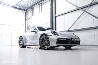 Porsche 911 Coupe 3.0 Carrera | GT Silver | 992 | Schuifdak | 503PK 600NM | Apple carplay | Spyder RS velgen