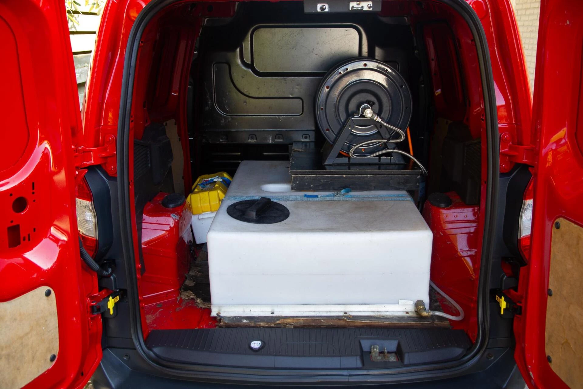 Hoofdafbeelding Ford Transit Courier