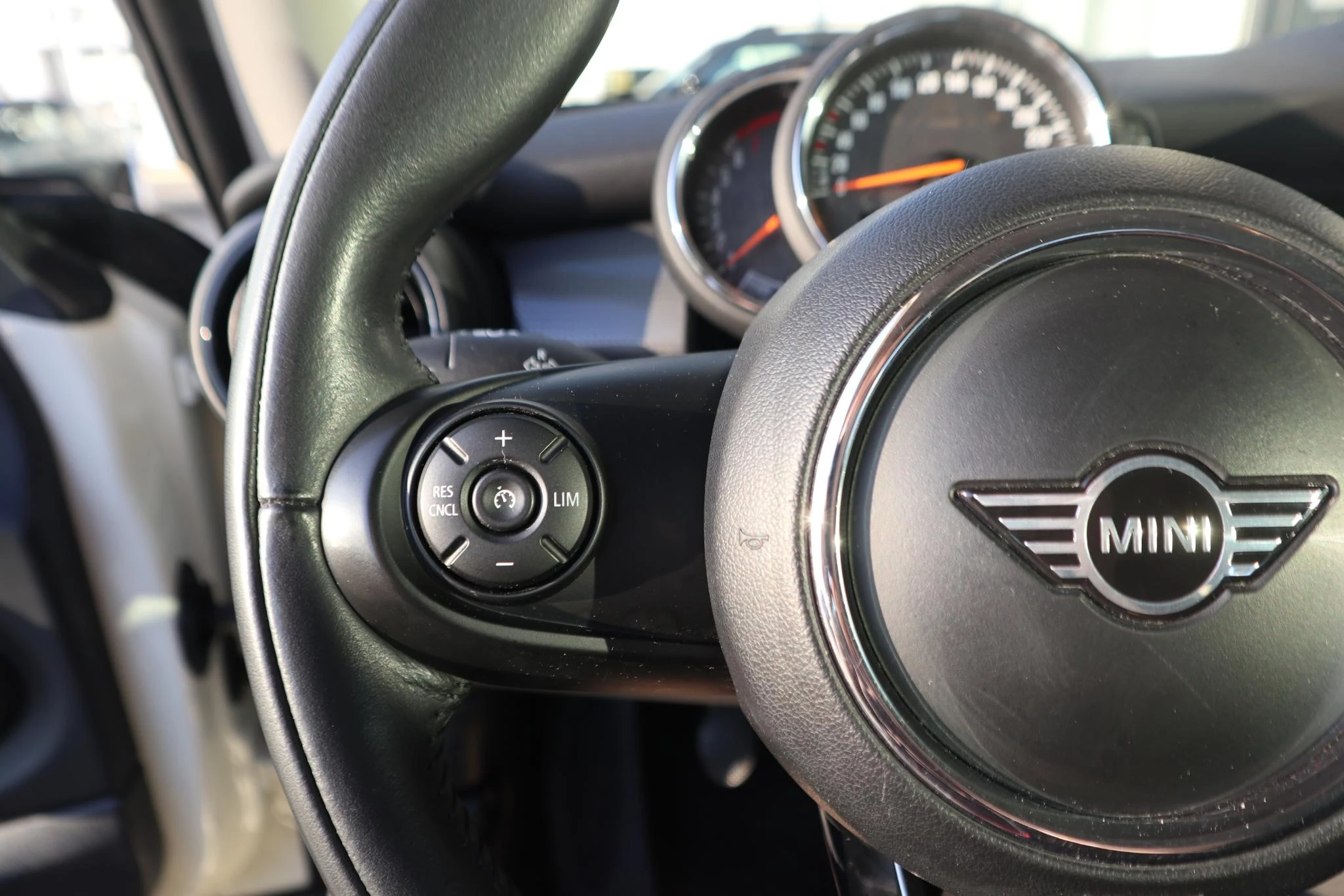 Hoofdafbeelding MINI 3-deurs