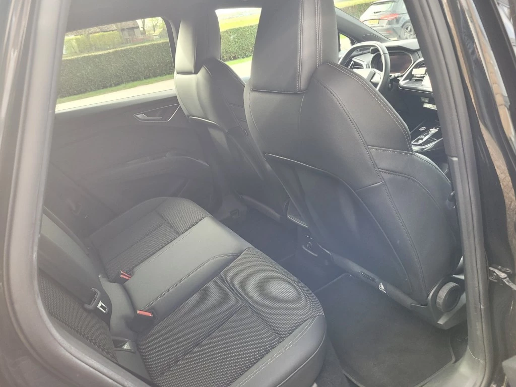 Hoofdafbeelding Audi Q4 e-tron