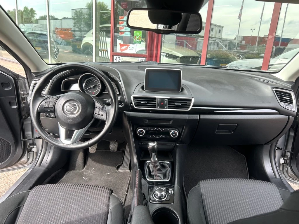 Hoofdafbeelding Mazda 3