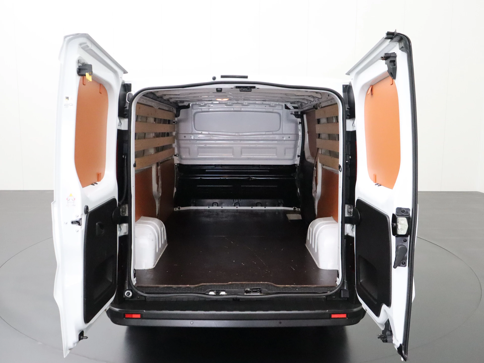 Hoofdafbeelding Nissan NV300