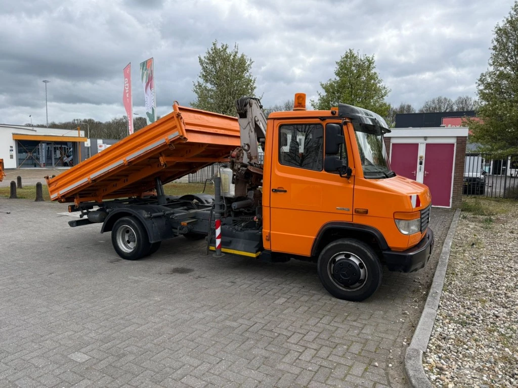 Hoofdafbeelding Mercedes-Benz 815 D Kipper