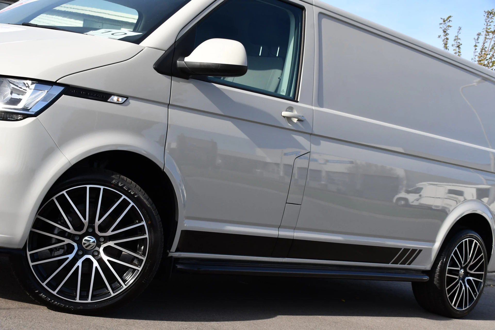 Hoofdafbeelding Volkswagen Transporter