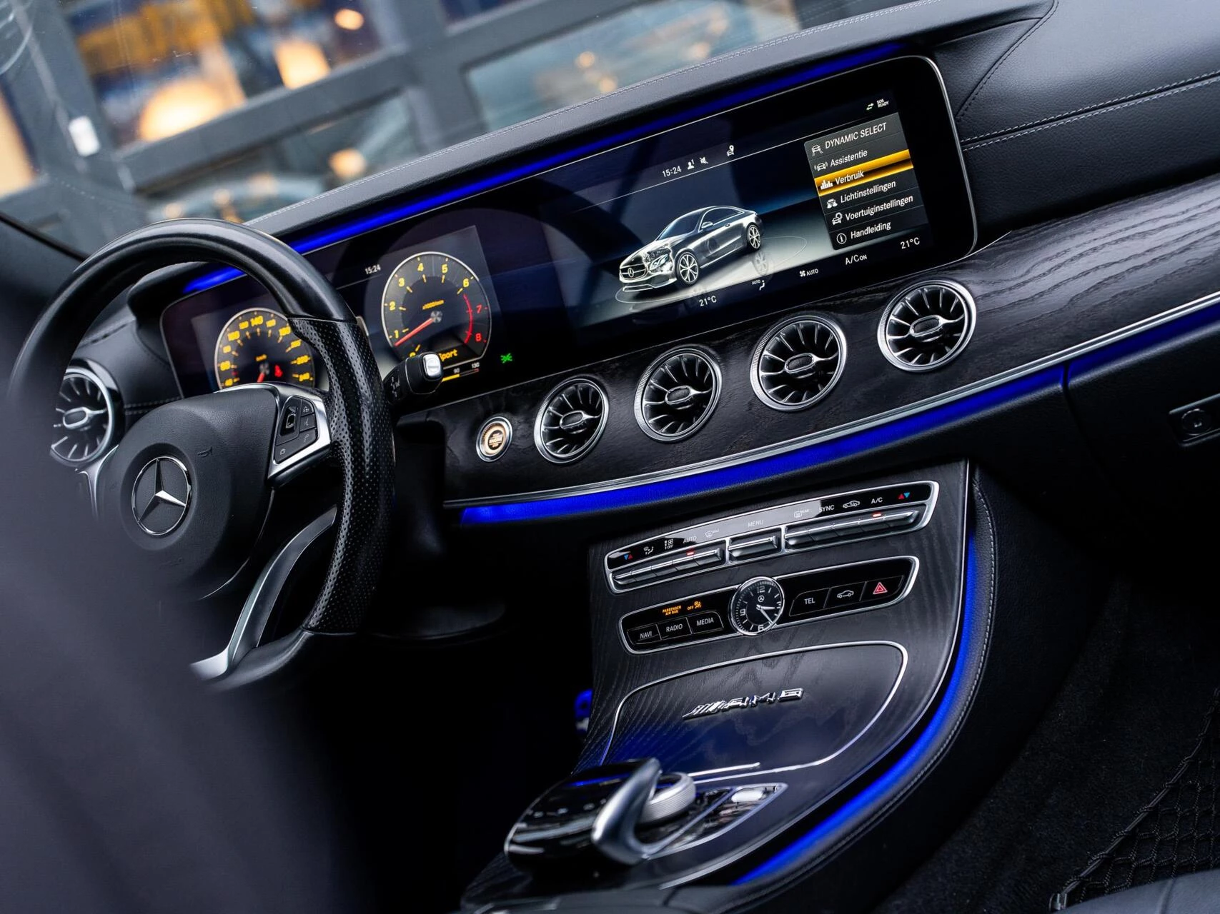 Hoofdafbeelding Mercedes-Benz E-Klasse