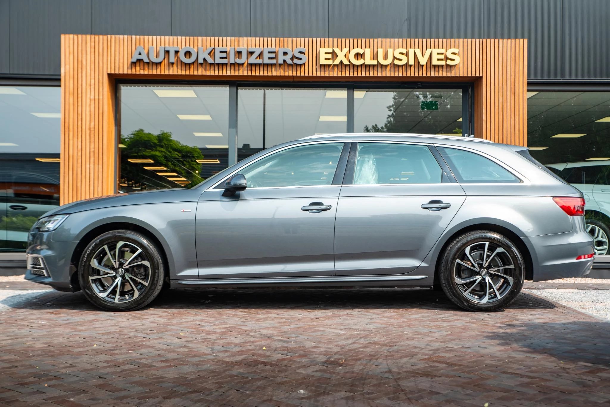 Hoofdafbeelding Audi A4