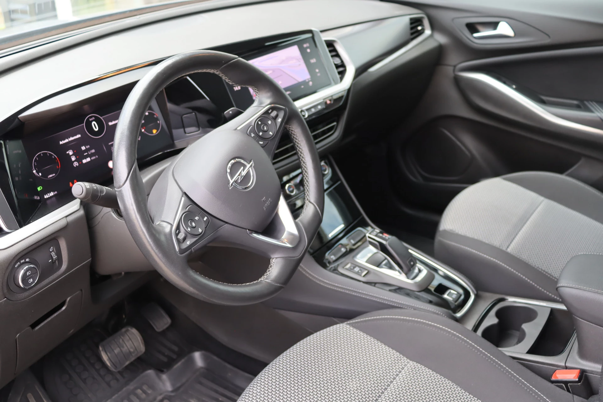 Hoofdafbeelding Opel Grandland