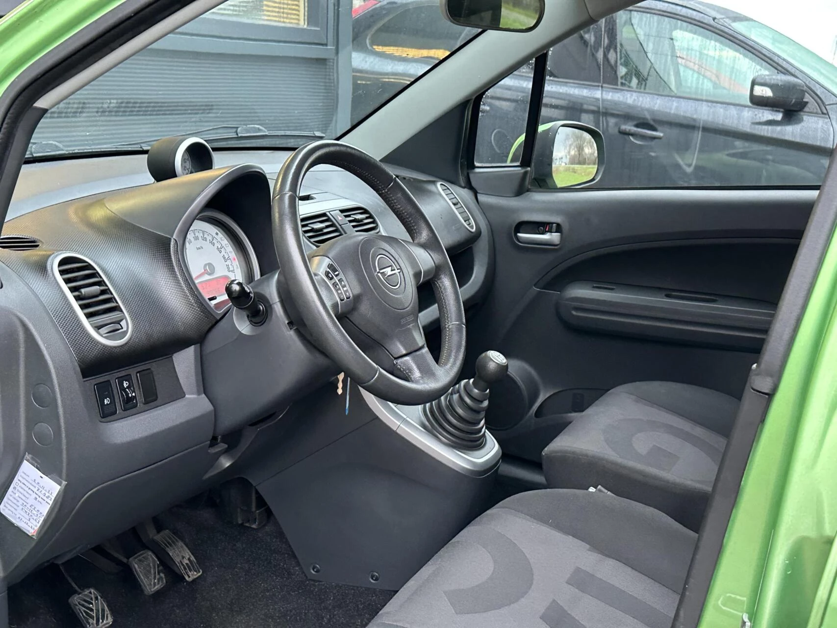 Hoofdafbeelding Opel Agila