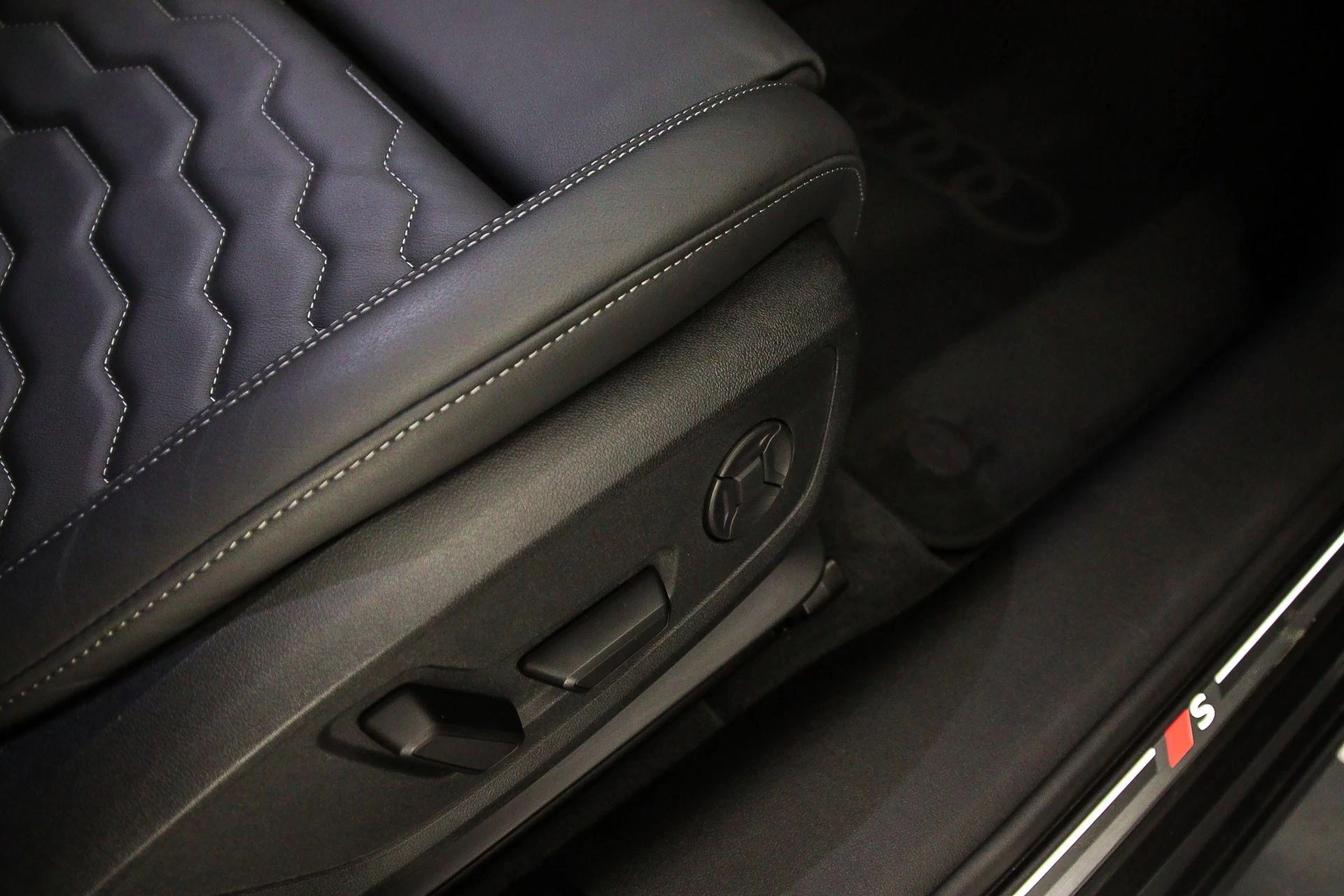 Hoofdafbeelding Audi A6 Sportback e-tron