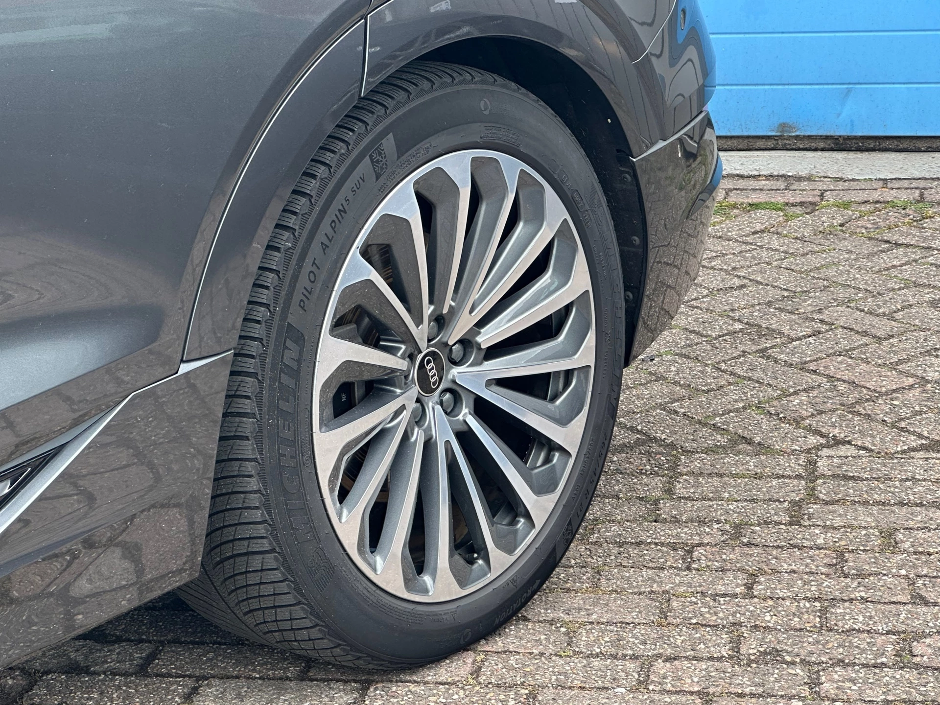 Hoofdafbeelding Audi e-tron