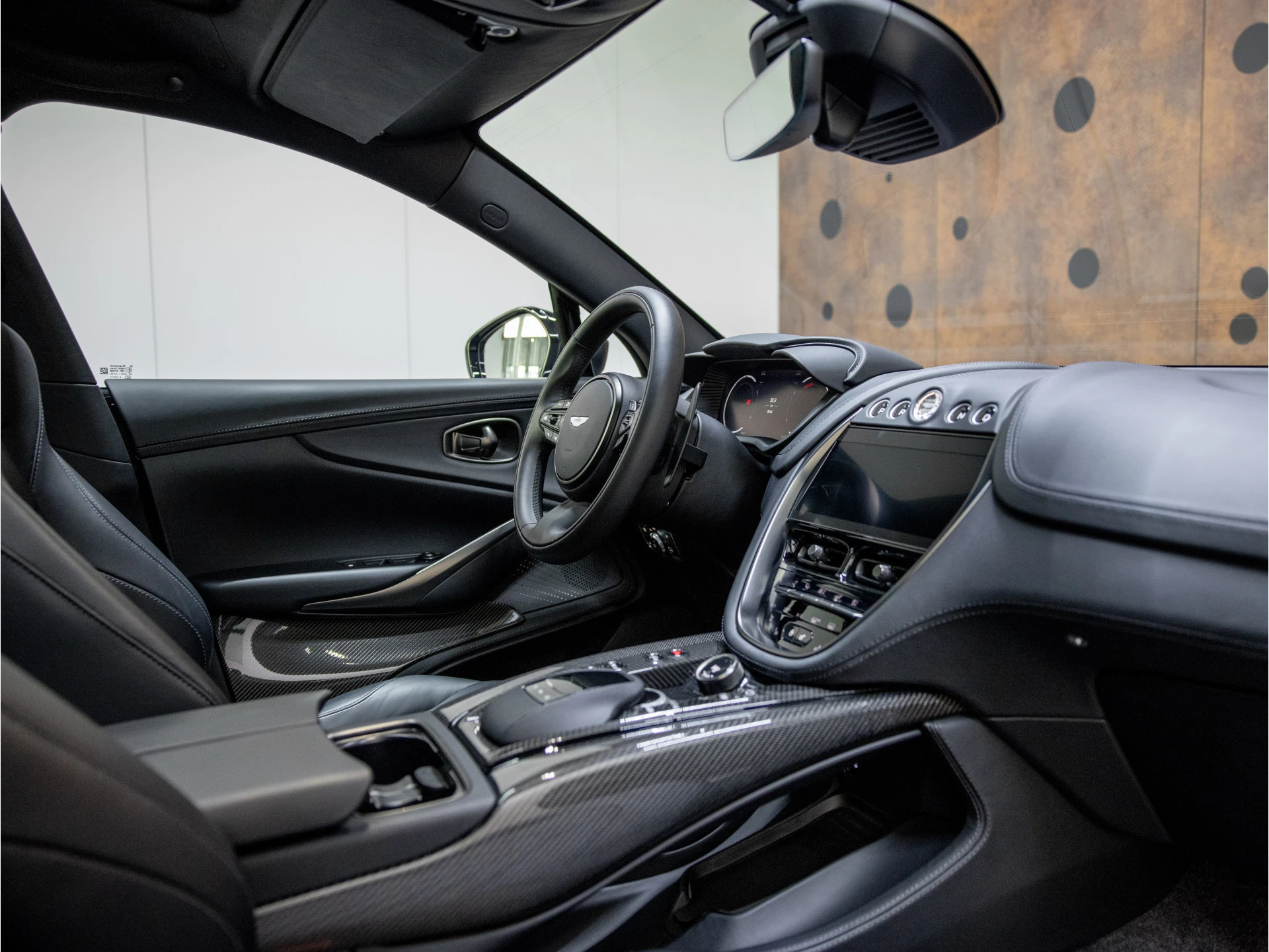 Hoofdafbeelding Aston Martin DBX