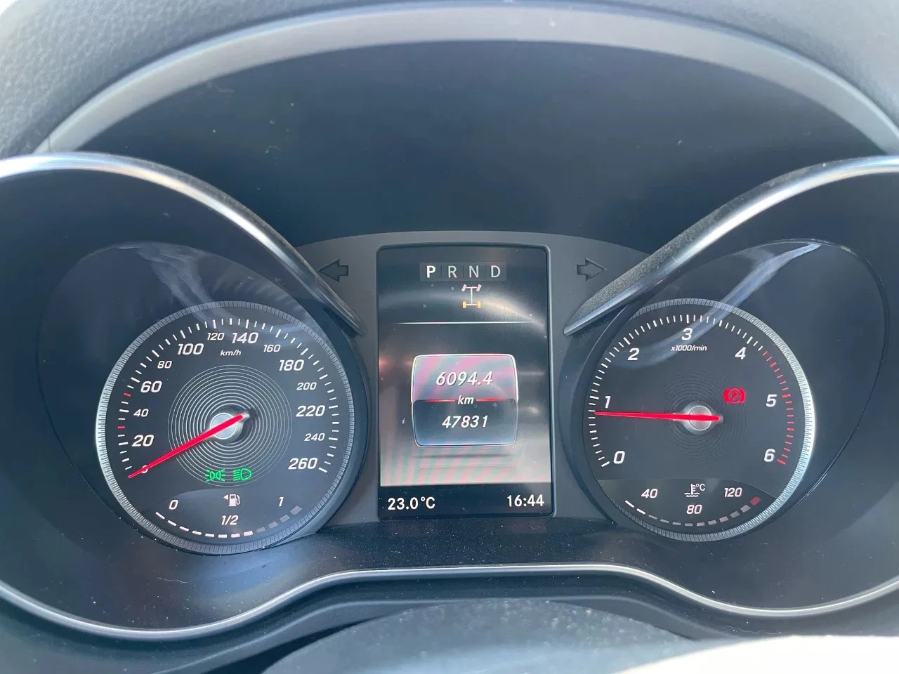 Hoofdafbeelding Mercedes-Benz X-Klasse