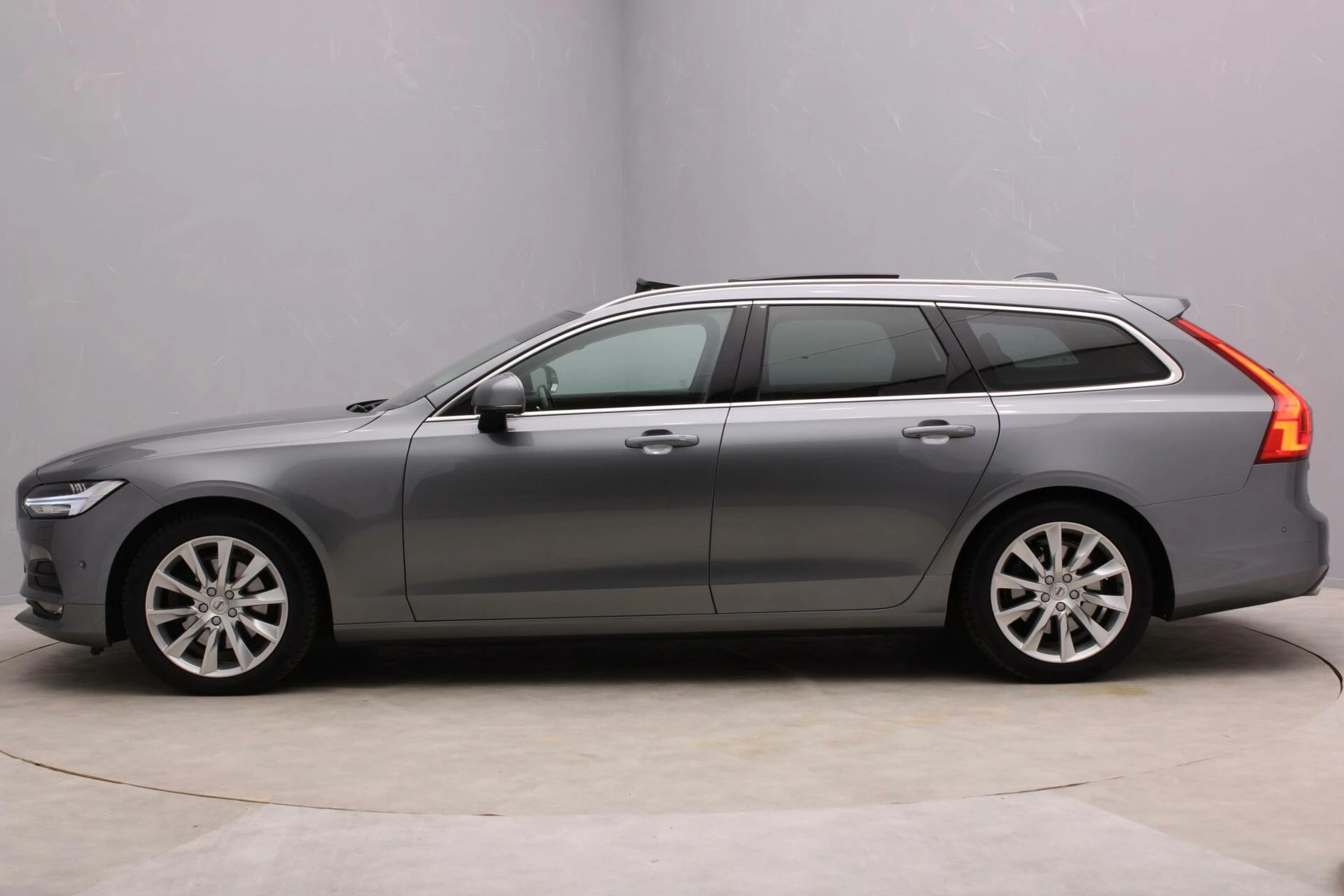 Hoofdafbeelding Volvo V90