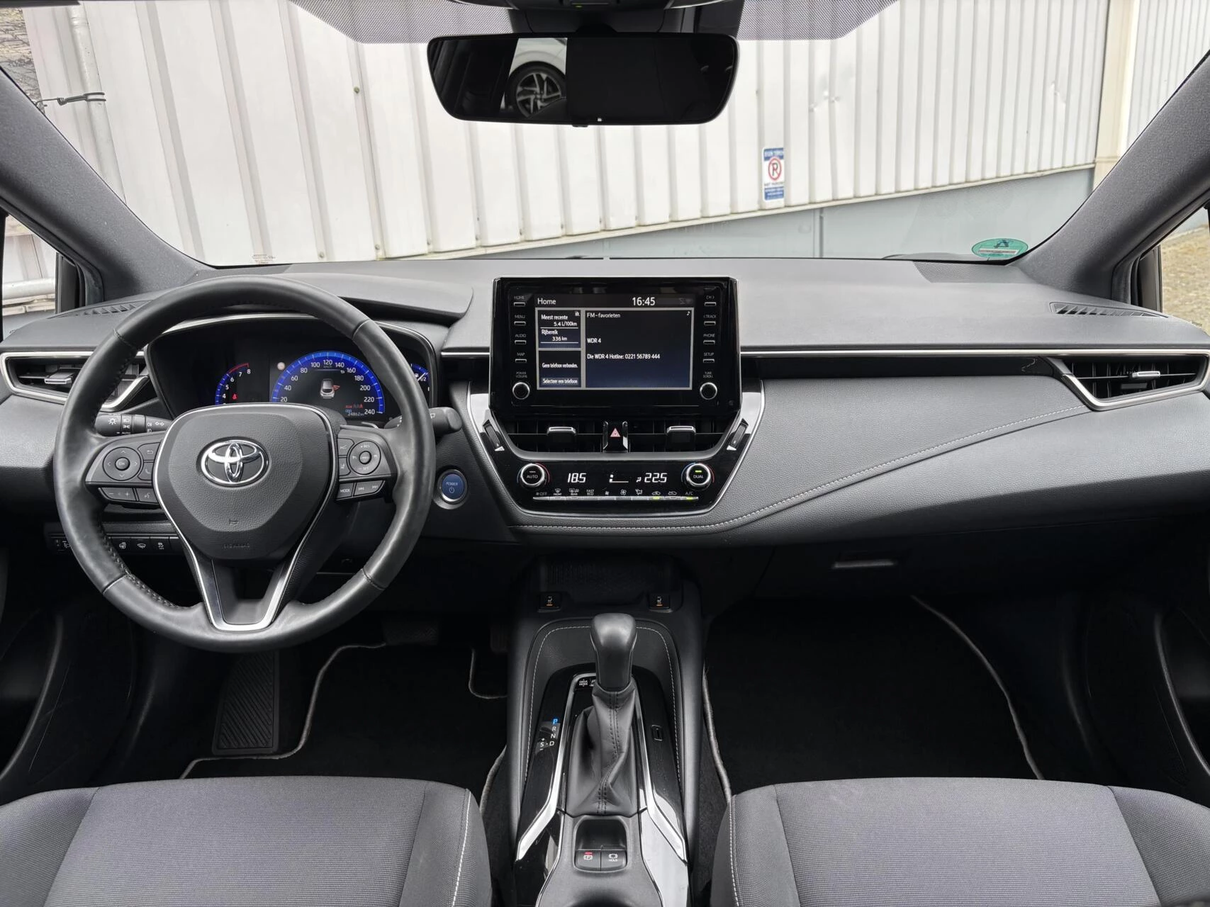 Hoofdafbeelding Toyota Corolla