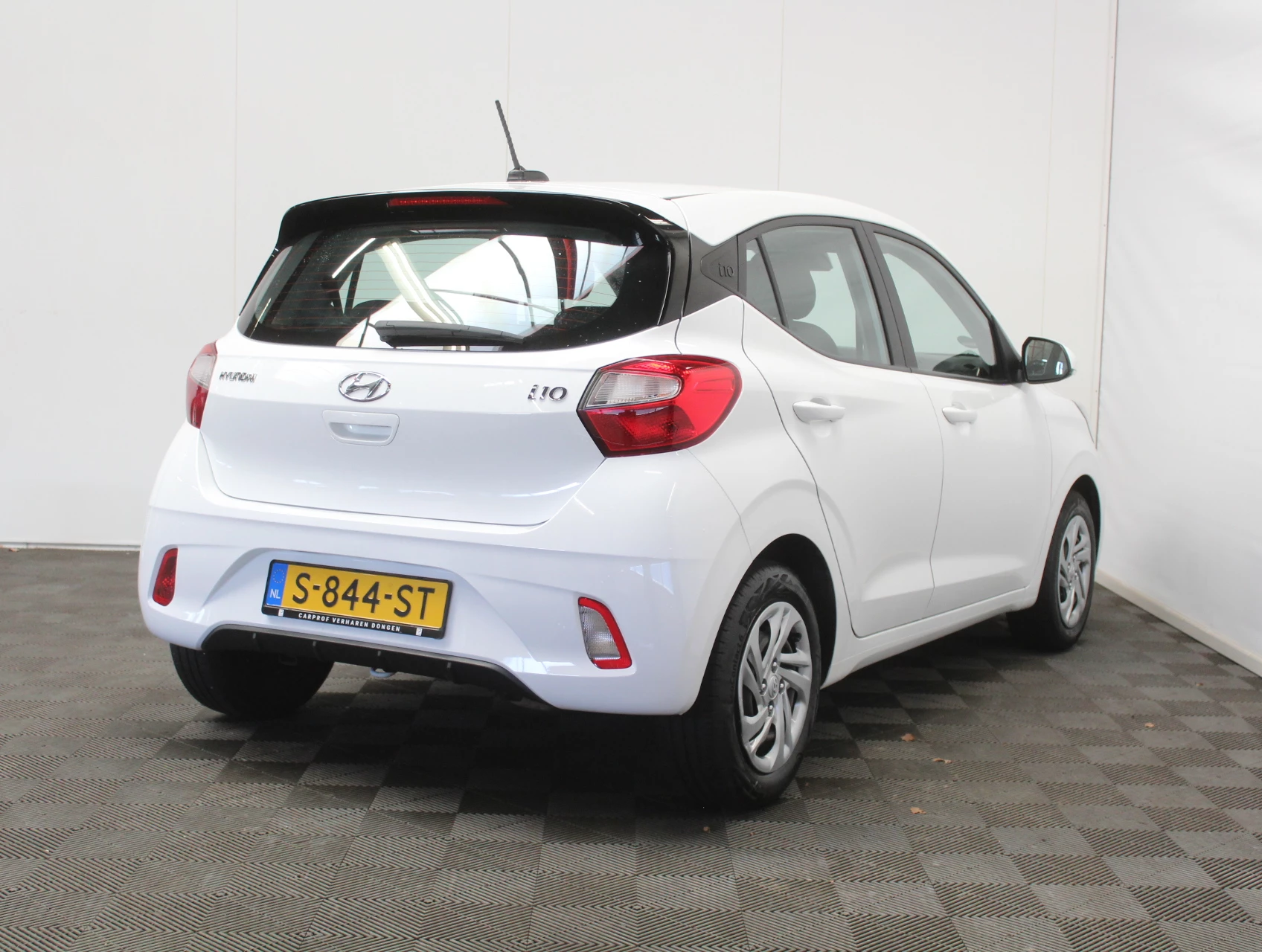 Hoofdafbeelding Hyundai i10