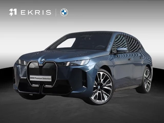 BMW iX xDrive45 | M Sportpakket | Innovation Pack | Driving Assistant Prof. | Luchtvering | Trekhaak | Head-Up | Panodak Skylounge | Active Steering | Harman Kardon | 23'' LMV