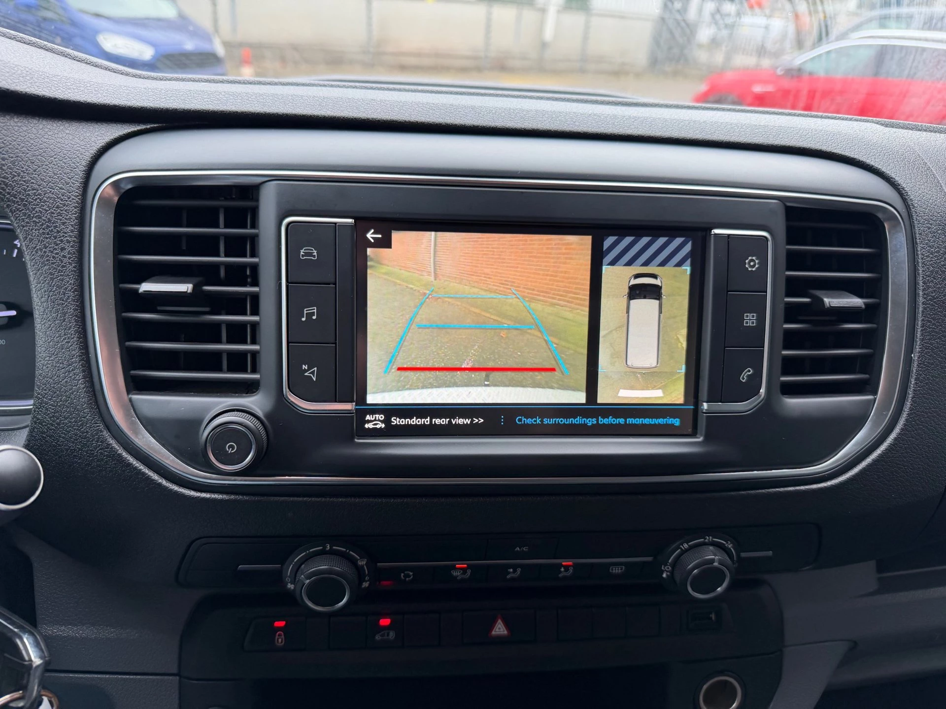 Hoofdafbeelding Peugeot Expert