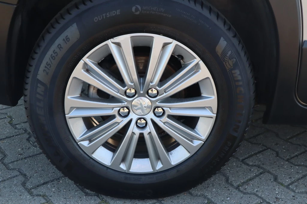 Hoofdafbeelding Peugeot Rifter