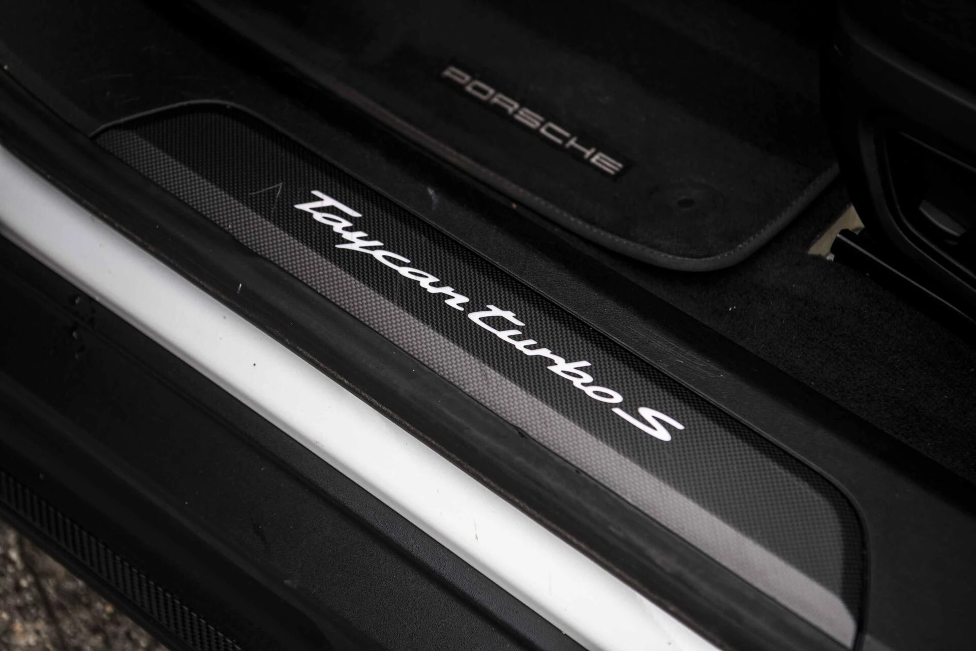 Hoofdafbeelding Porsche Taycan