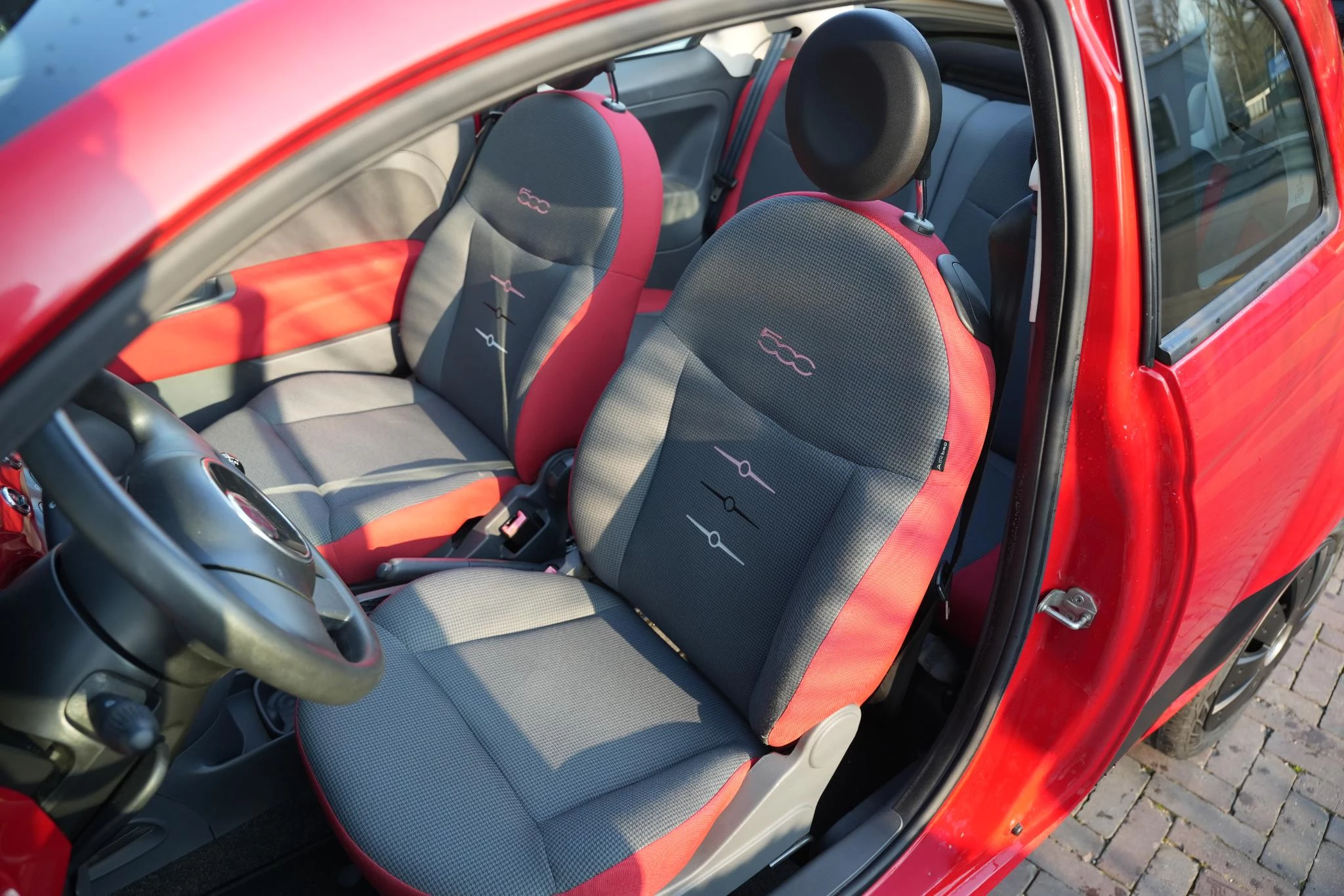 Hoofdafbeelding Fiat 500C