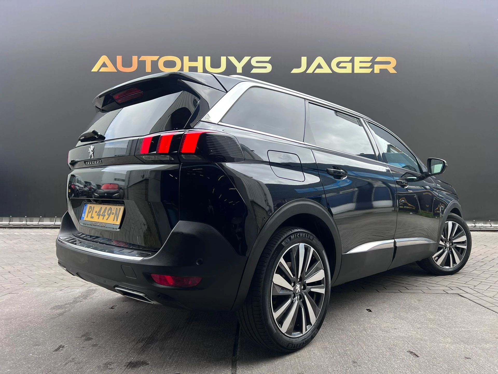 Hoofdafbeelding Peugeot 5008