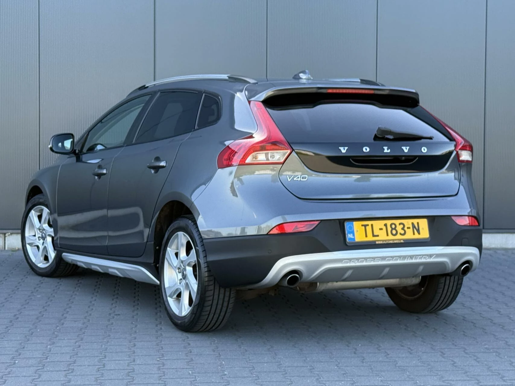 Hoofdafbeelding Volvo V40