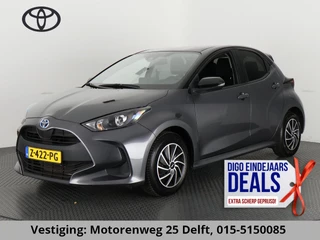 Toyota Yaris 1.5 HYBRID BI-TONE AUTOMAAT NAVIGATIE *GARANTIE TOT 7-2032* Camera.  Bluetooth. All Season banden