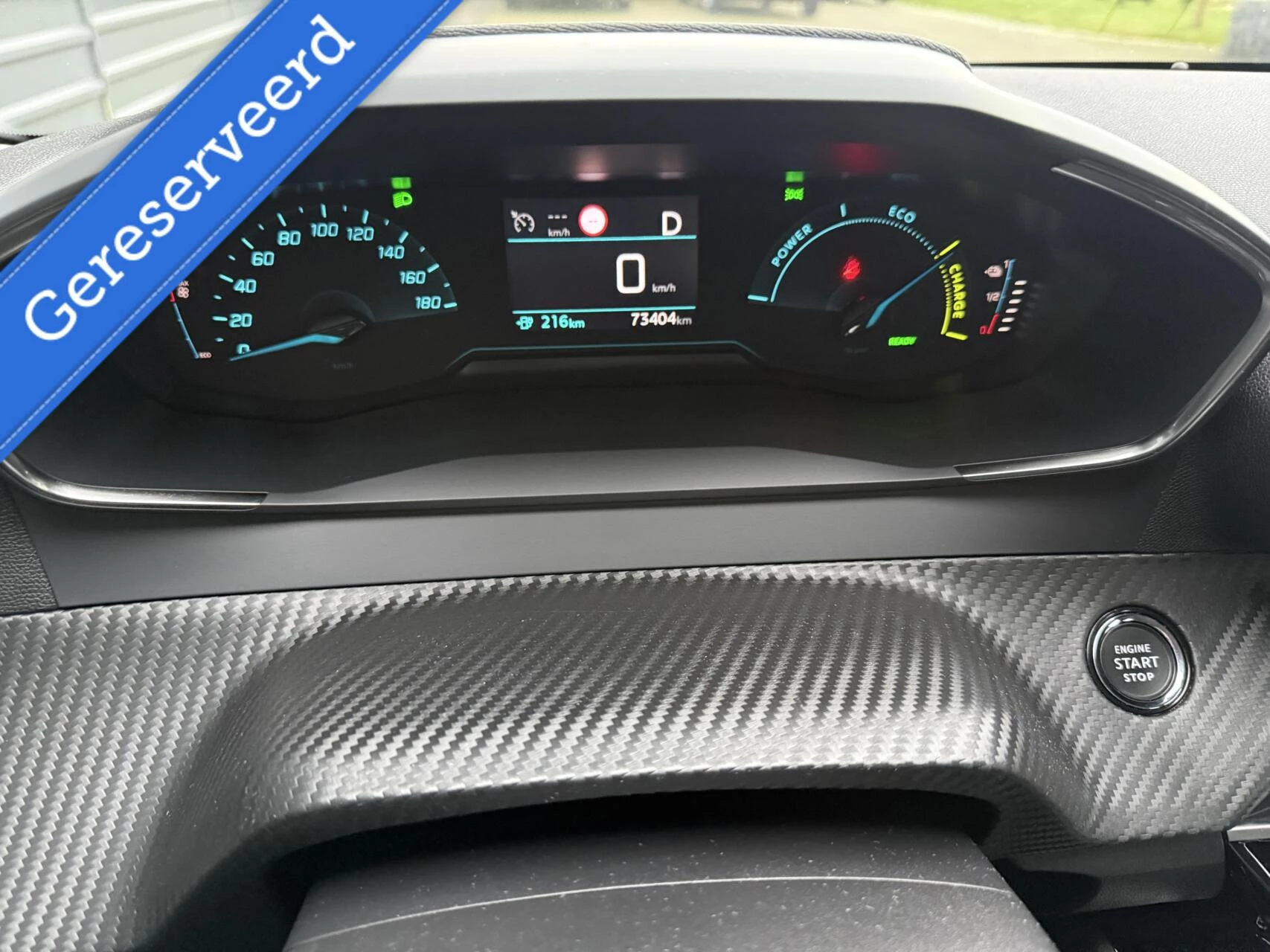 Hoofdafbeelding Peugeot e-208