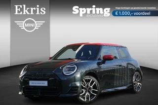 MINI 3-deurs Cooper SE John Cooper Works Uitvoering | Pakket XL | 18 inch JCW Lap Spoke 2-tone | Glazen panoramadak | Easter