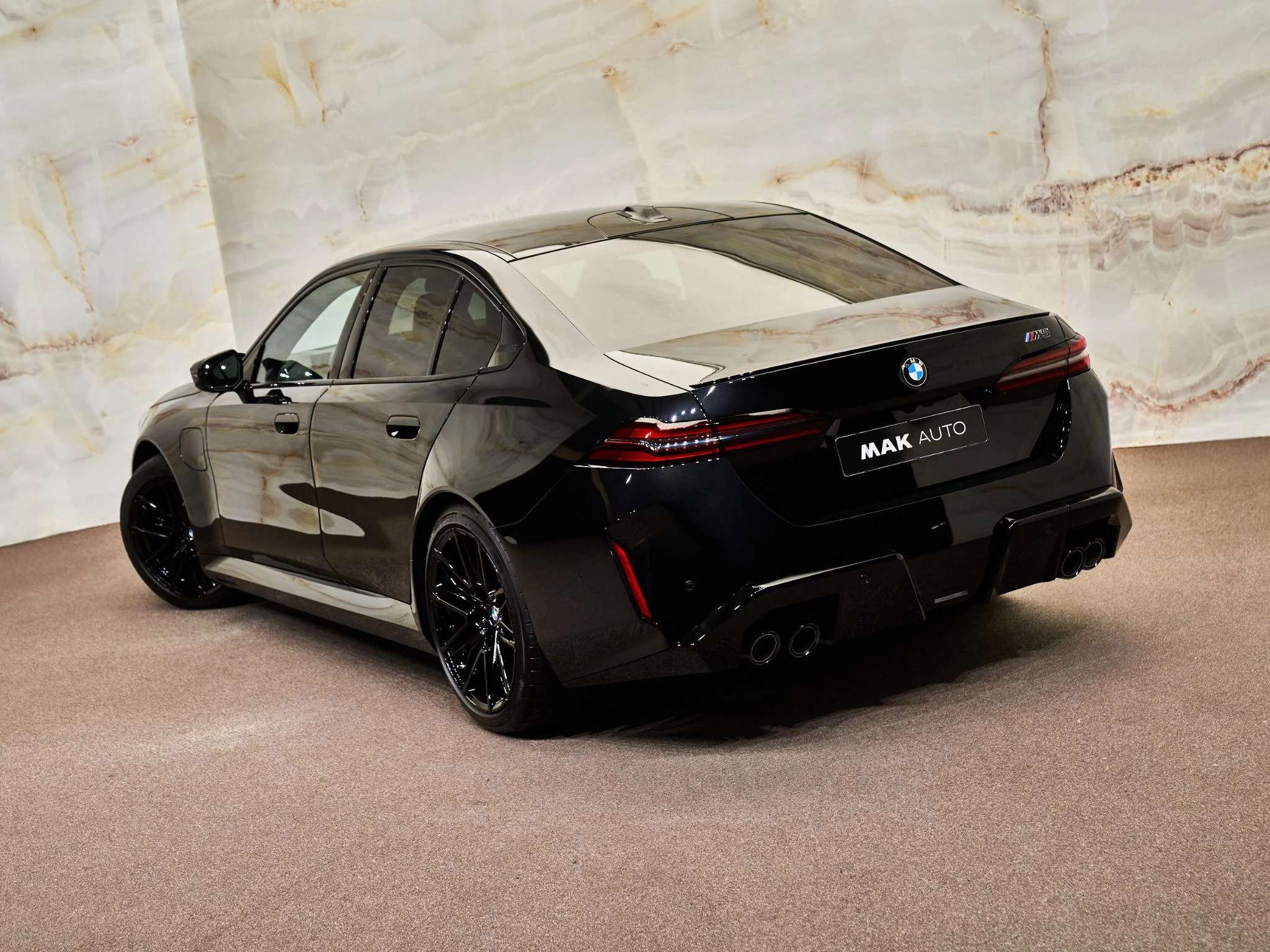 Hoofdafbeelding BMW M5