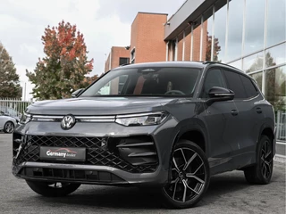 Hoofdafbeelding Volkswagen Tayron Volkswagen Tayron 1.5 eHybrid 272pk R-Line Edition NIEUW! Delphin Grey Pano ACC BSM Sfeerverl. Elektr.Klep Tr.haak VOL!!