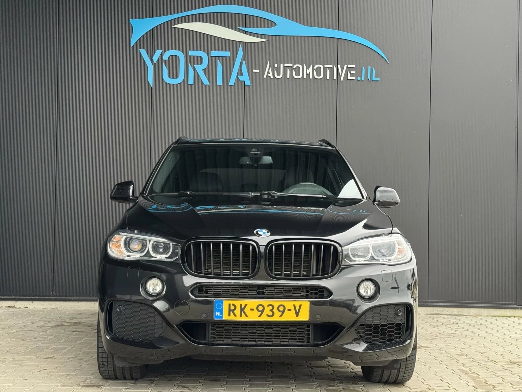 Hoofdafbeelding BMW X5