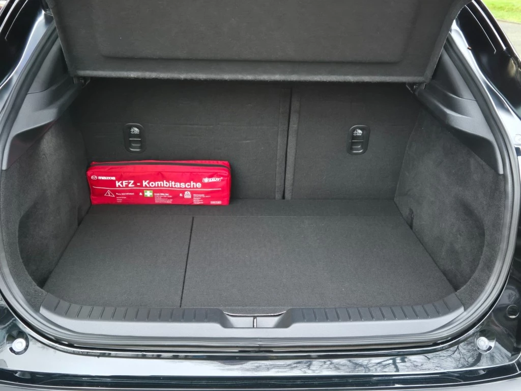 Hoofdafbeelding Mazda CX-30