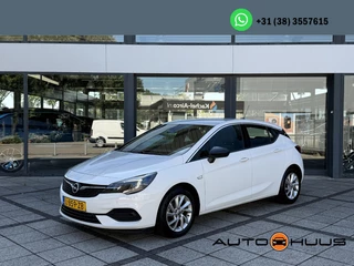 Hoofdafbeelding Opel Astra Opel Astra 1.2 Business Elegance Navi | Camera | Trekhaak