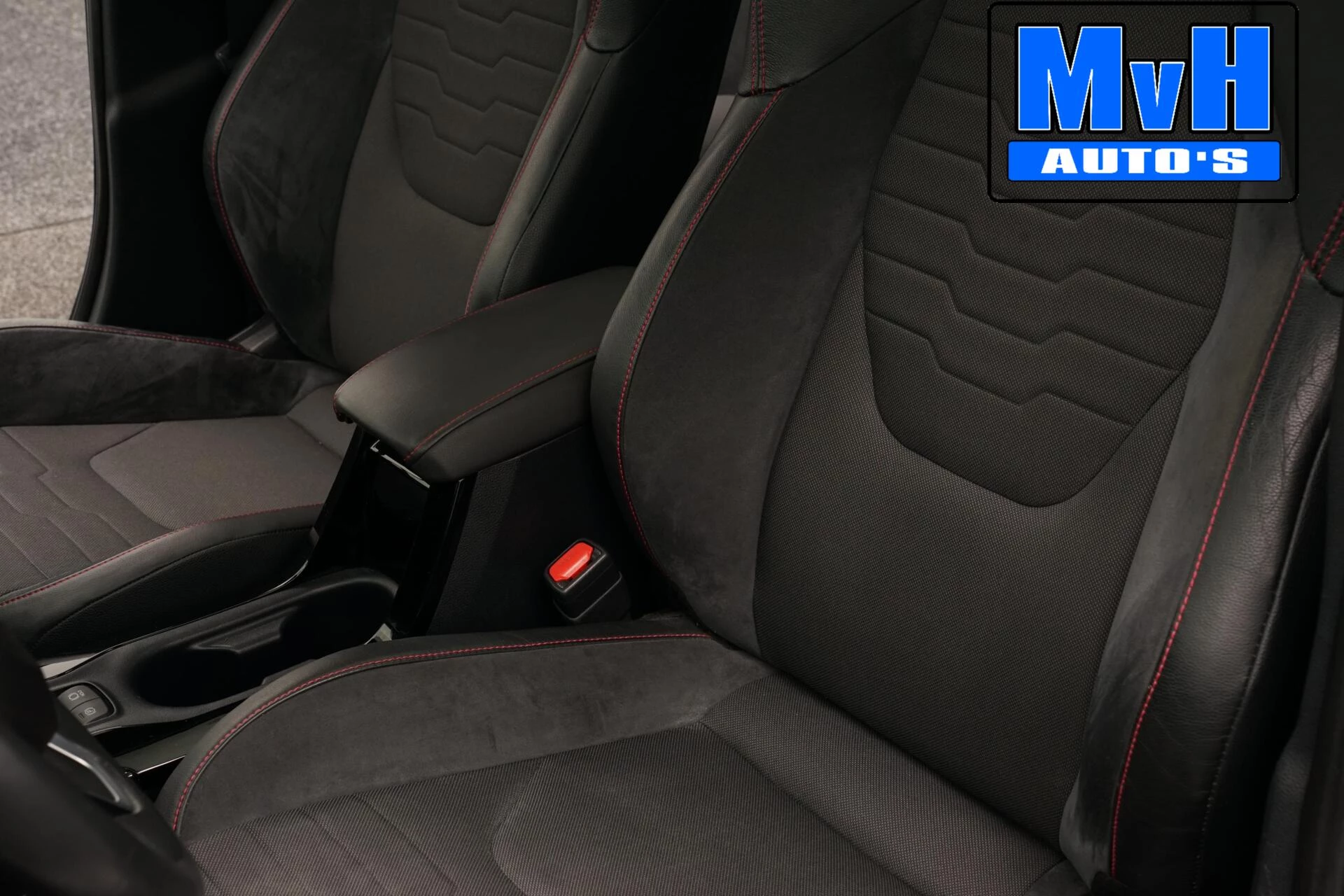 Hoofdafbeelding Toyota Corolla Touring Sports
