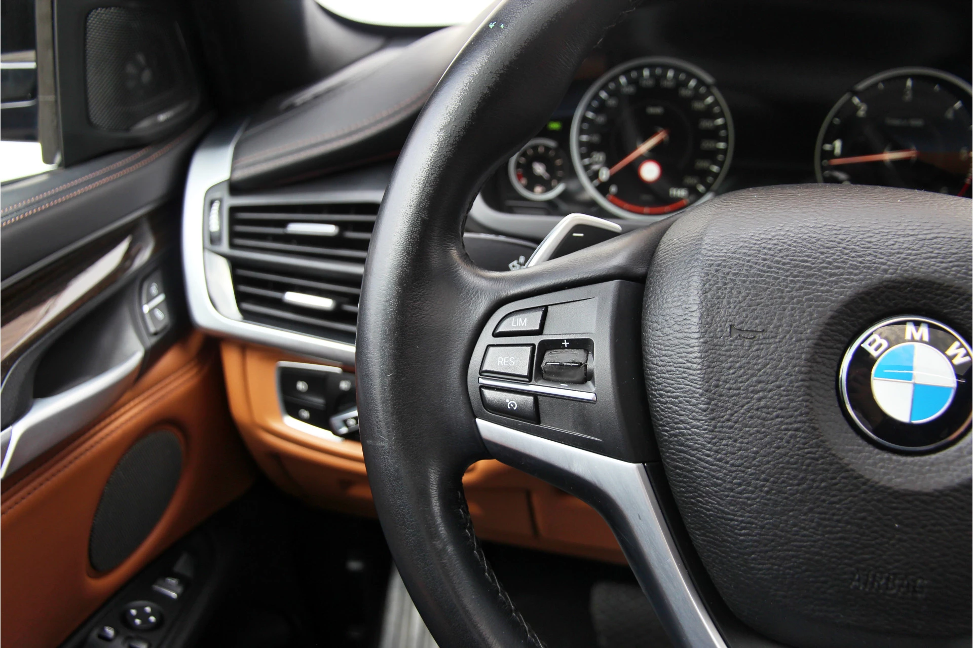 Hoofdafbeelding BMW X6