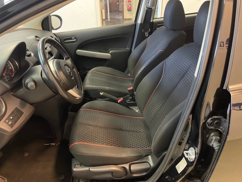 Hoofdafbeelding Mazda 2