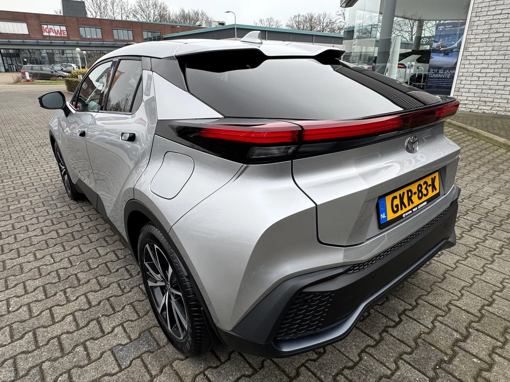 Hoofdafbeelding Toyota C-HR