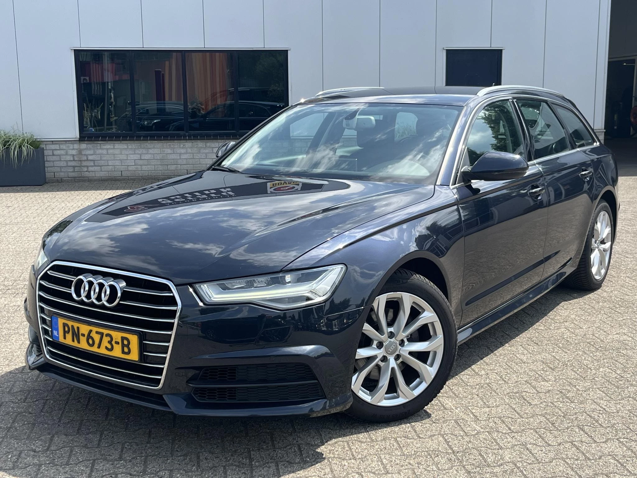Hoofdafbeelding Audi A6