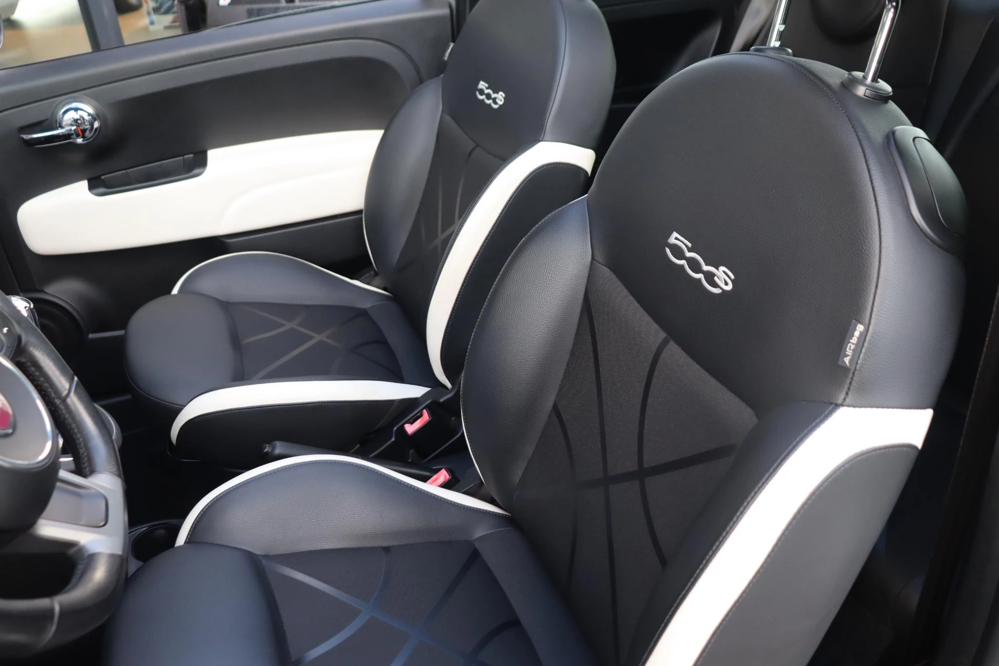 Hoofdafbeelding Fiat 500C