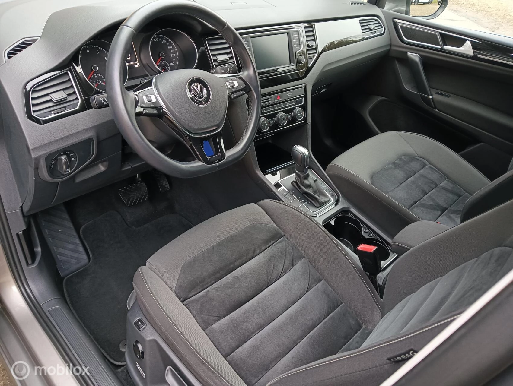 Hoofdafbeelding Volkswagen Golf Sportsvan