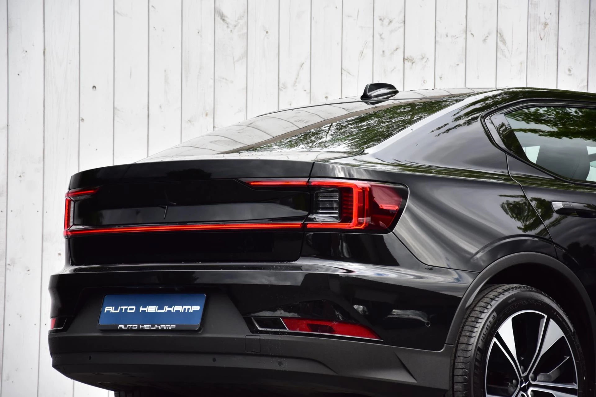 Hoofdafbeelding Polestar 2
